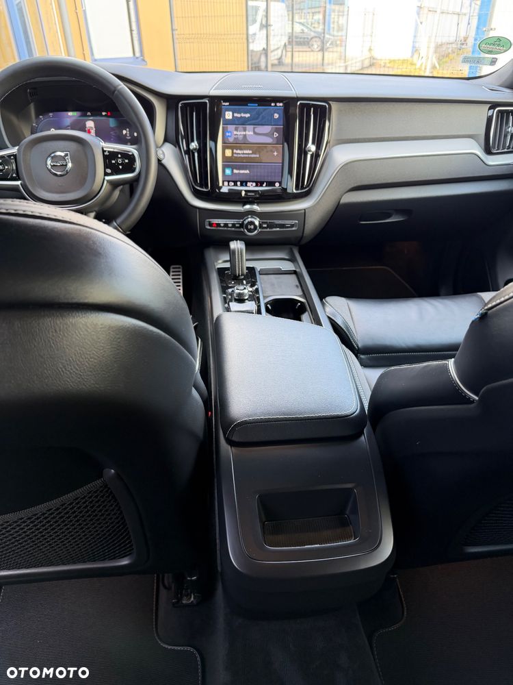 Volvo XC 60 B4 B Inscription - 26