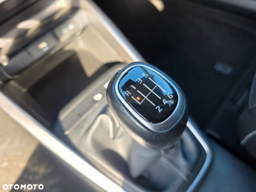 Kia Stonic 1.0 T-GDI OPF Mild Hybrid GT Line - 25