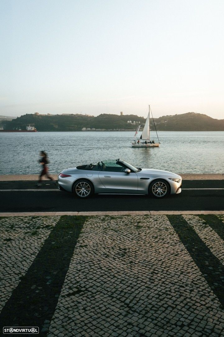 Mercedes-Benz SL 43 AMG Standard - 8