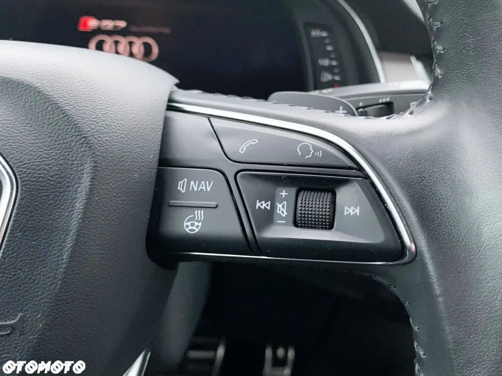 Audi SQ7 - 15