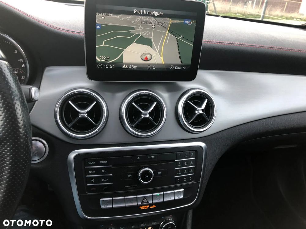 Mercedes-Benz CLA 200 (CDI) d 7G-DCT AMG Line - 12