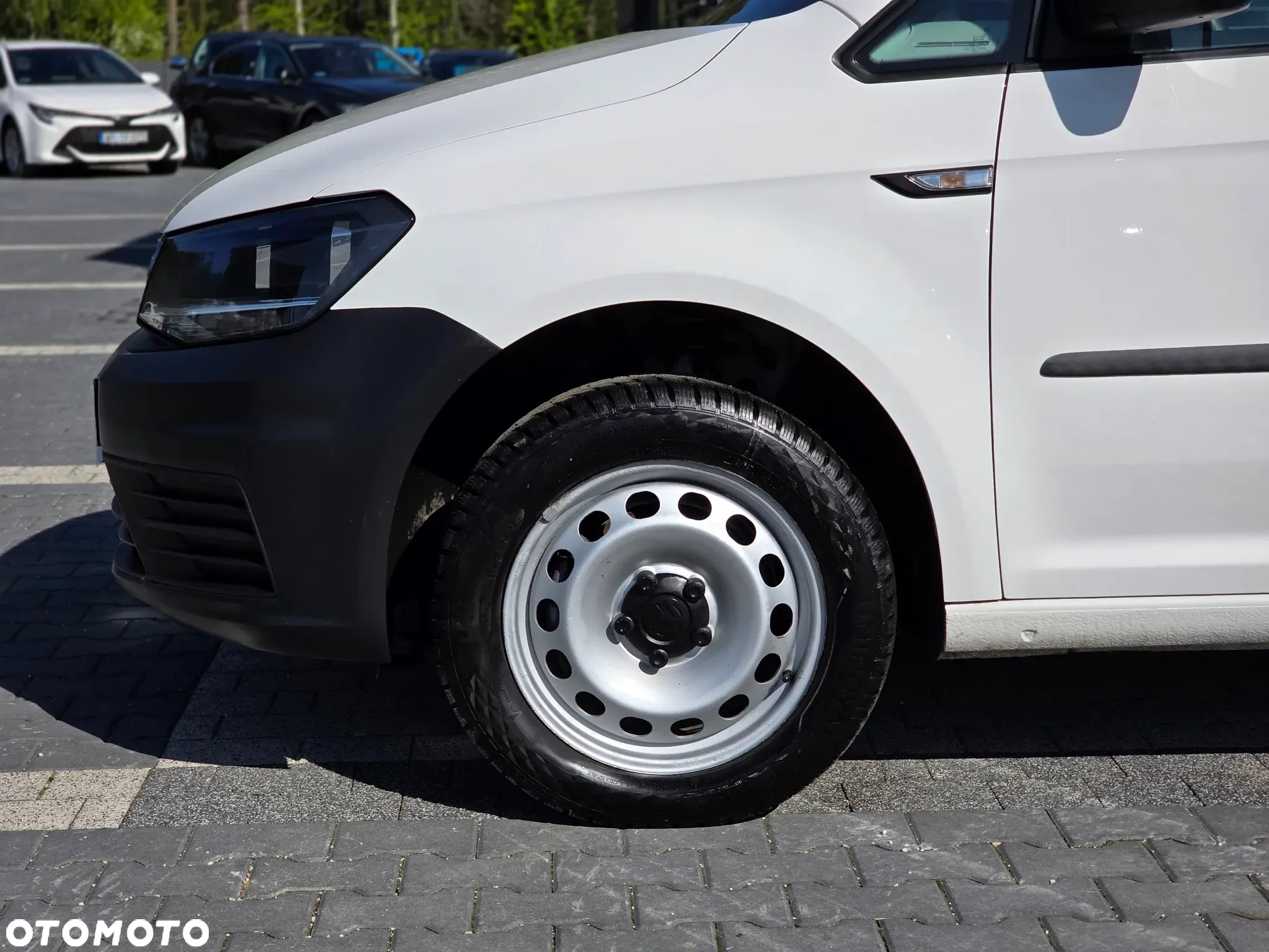 Volkswagen Caddy Maxi Long 1.4 6-biegowy 125KM LIFT 2020 BEZWYPADKOWY z Polskiego Salonu I Bardzo Ładny i Zadbany Egzemplarz I Kompletna Historia Serwisowa I Pełna Faktura Vat 23% I - 17