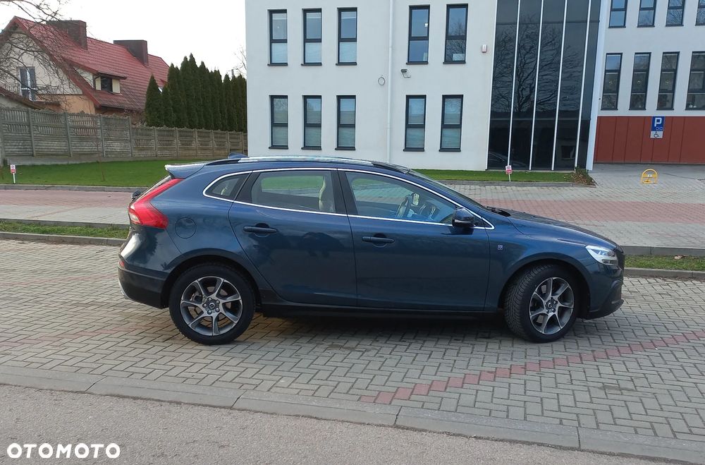 Volvo V40 Cross Country D4 Ocean Race - 31