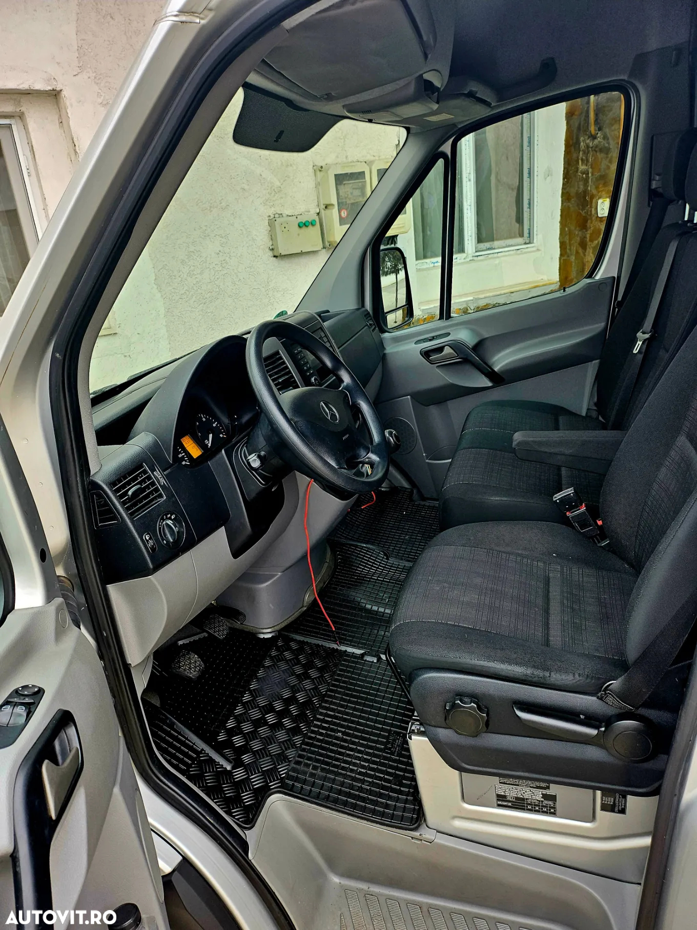 Mercedes-Benz Sprinter - 6