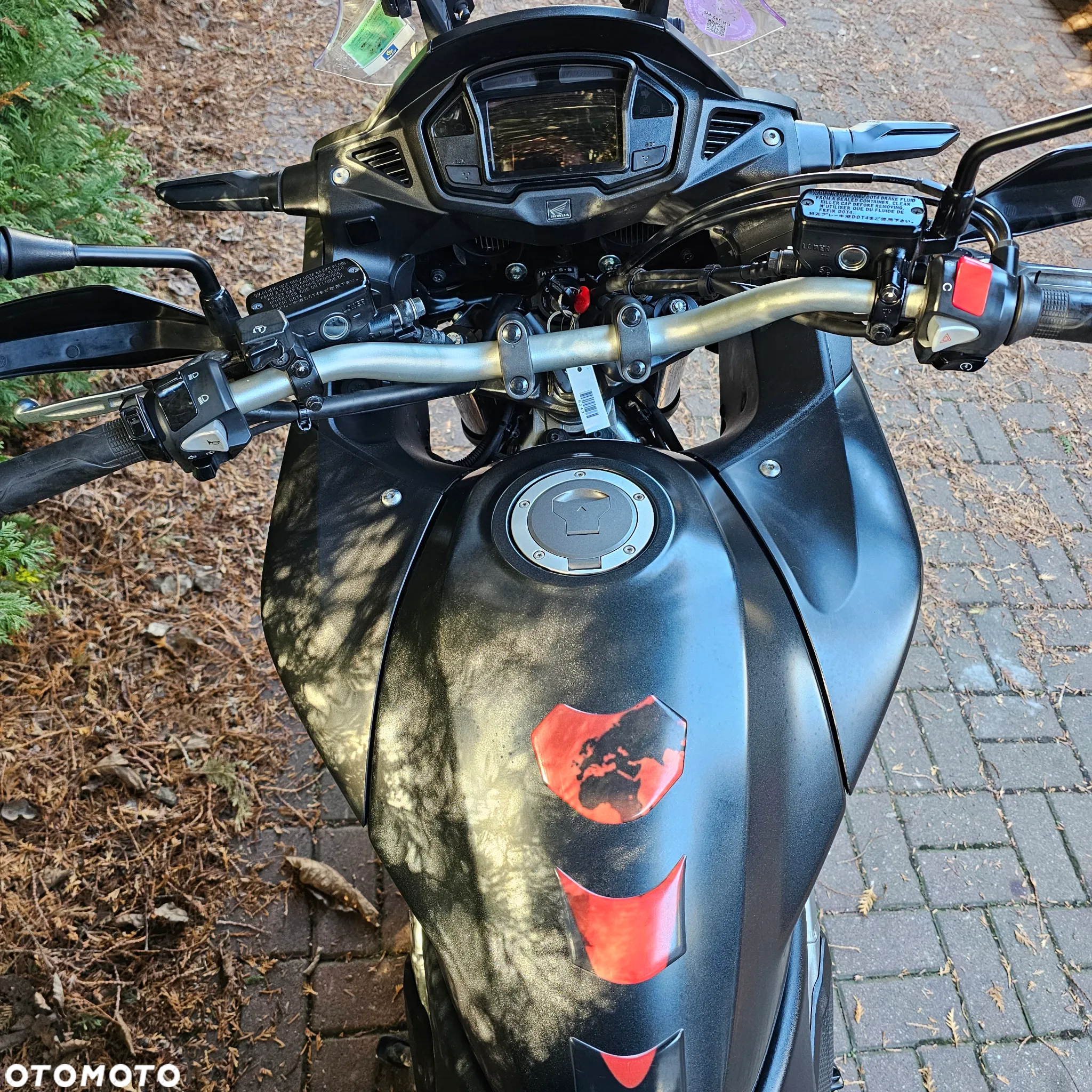 Honda VFR - 18