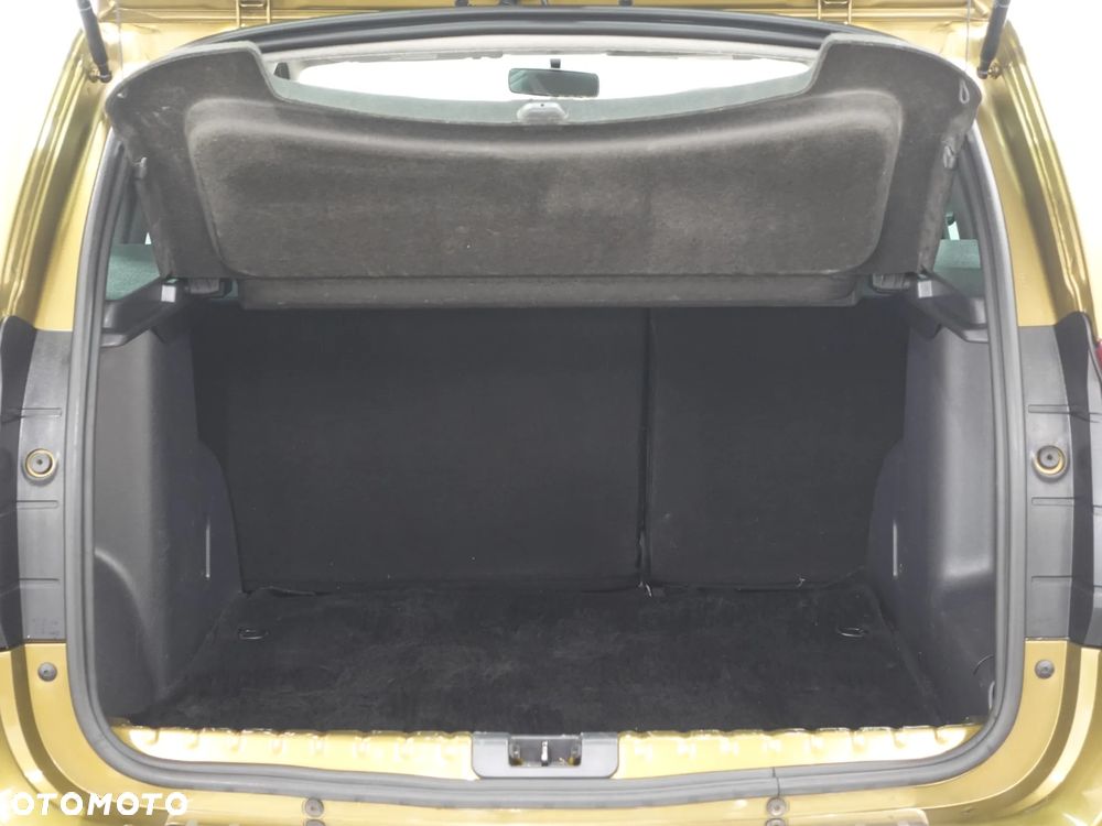 Dacia Duster SCe 115 4x2 Laureate - 23