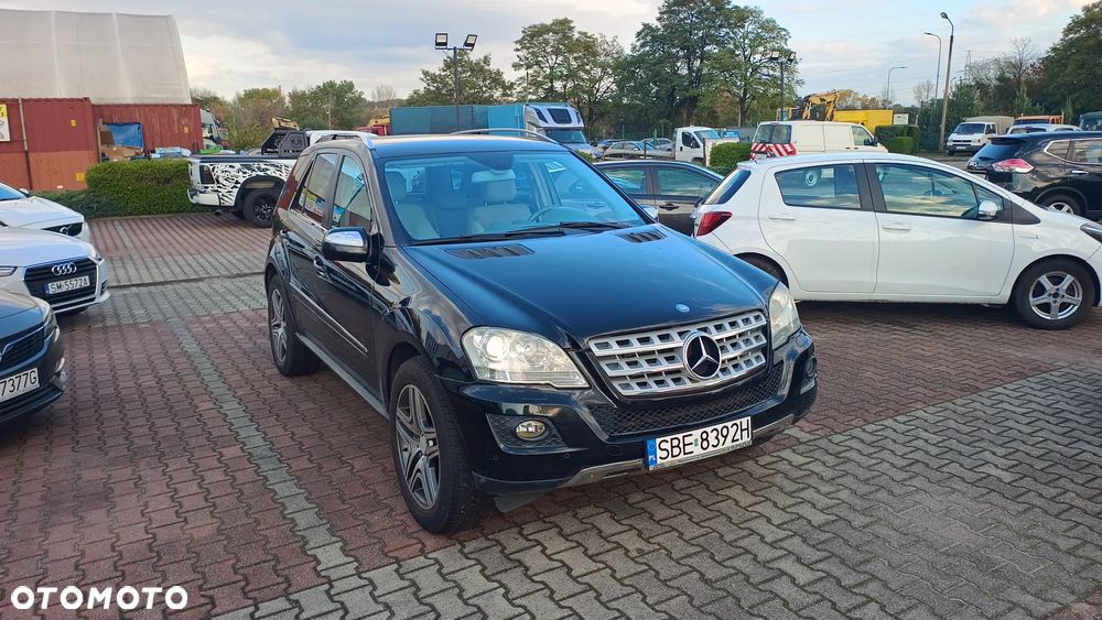 Mercedes-Benz ML 350 CDI 4-Matic - 22