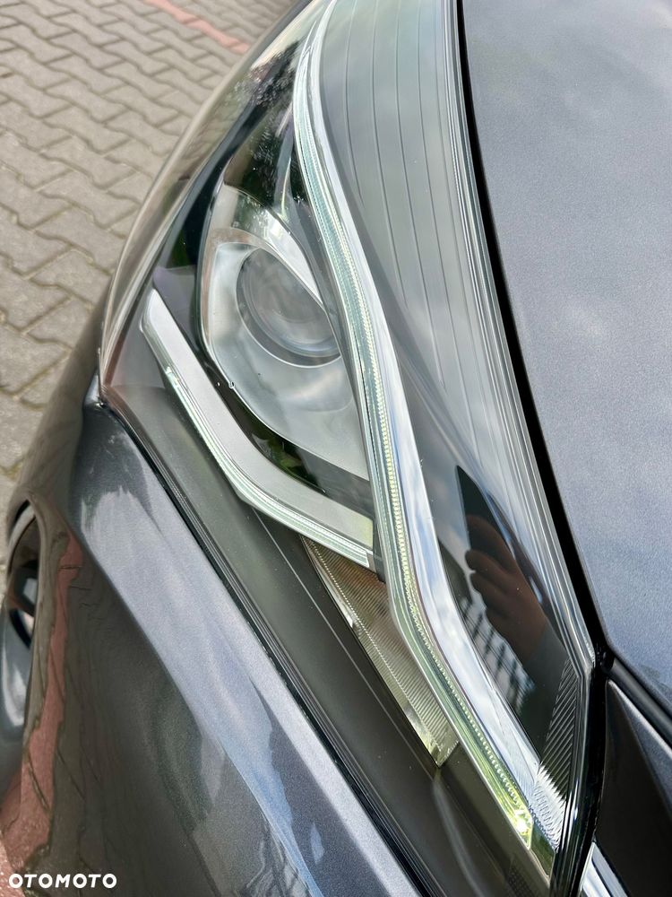 Toyota Yaris - 25