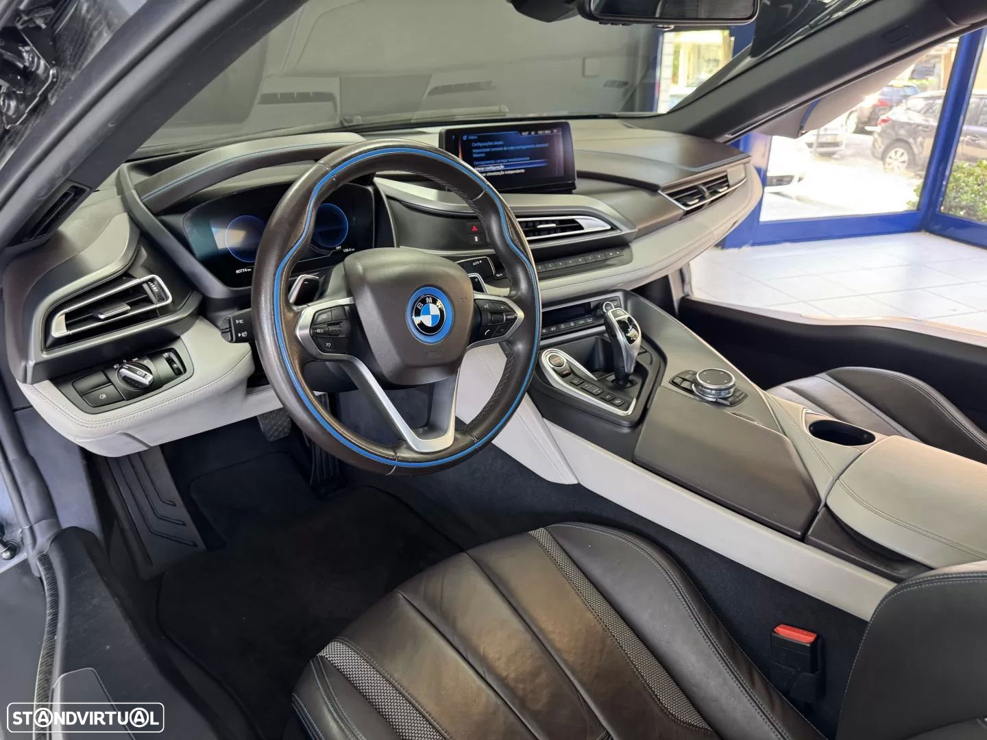 BMW i8 Standard - 33