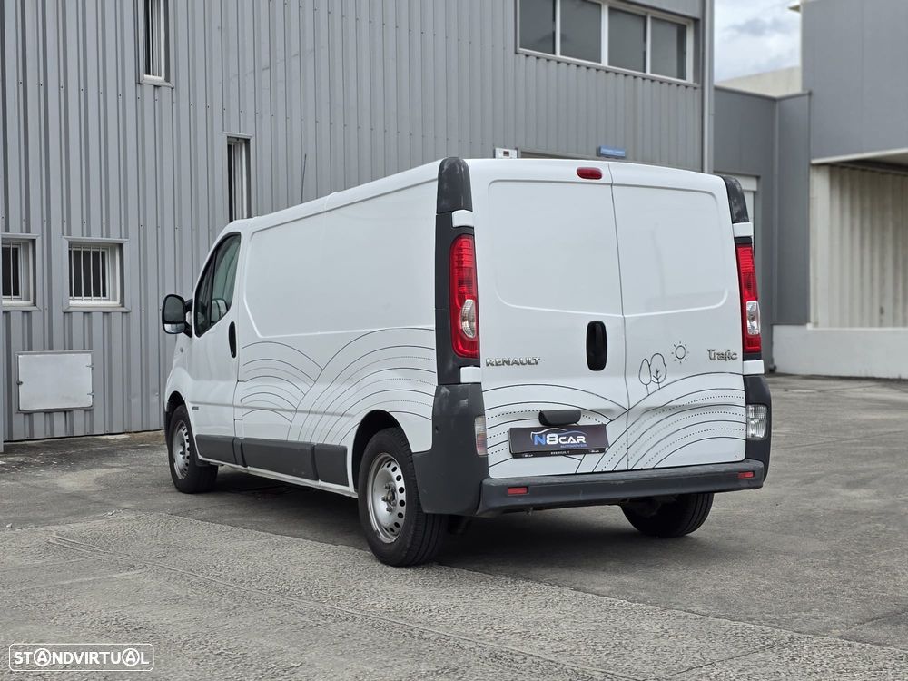 Renault Trafic - 6