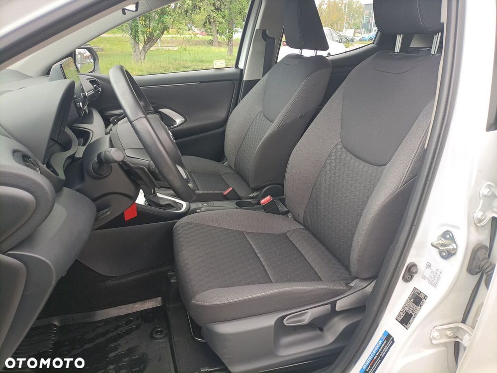Toyota Yaris 1.5 Comfort CVT - 10