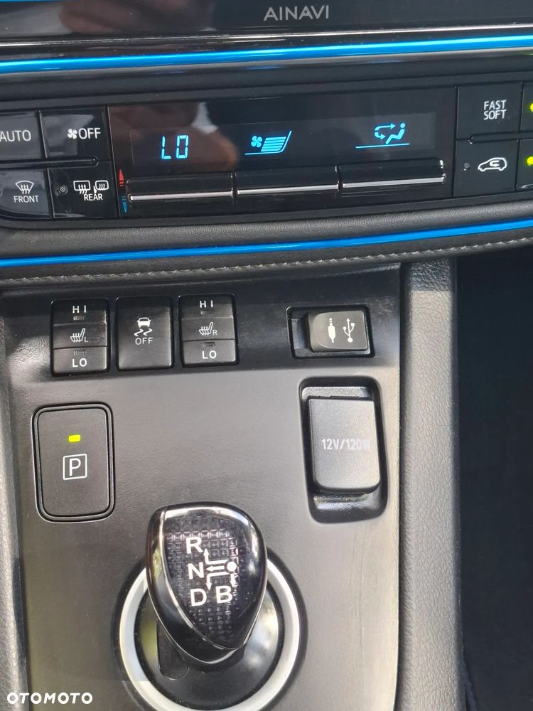 Toyota Auris - 21