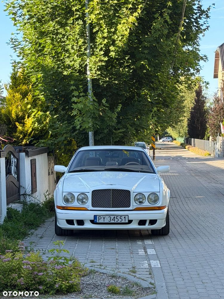 Bentley Continental GT - 13
