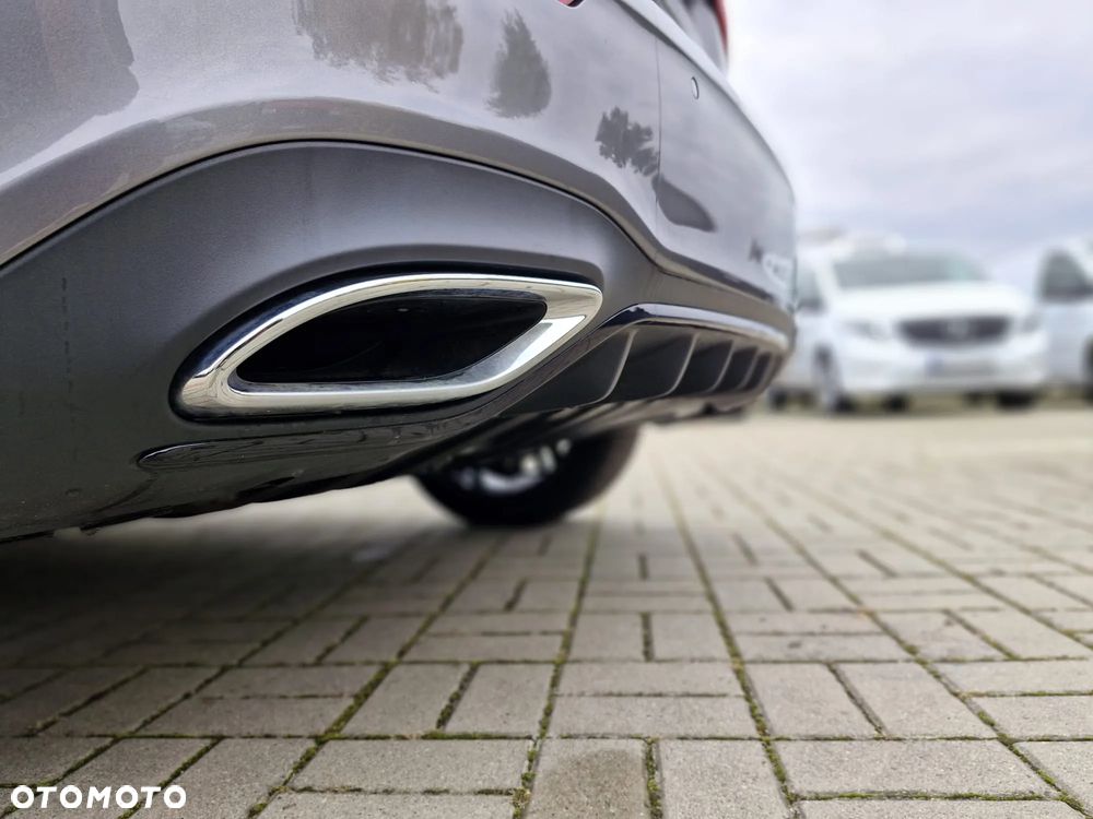 Mercedes-Benz Klasa A 250 e PHEV AMG Line 8G-DCT - 38