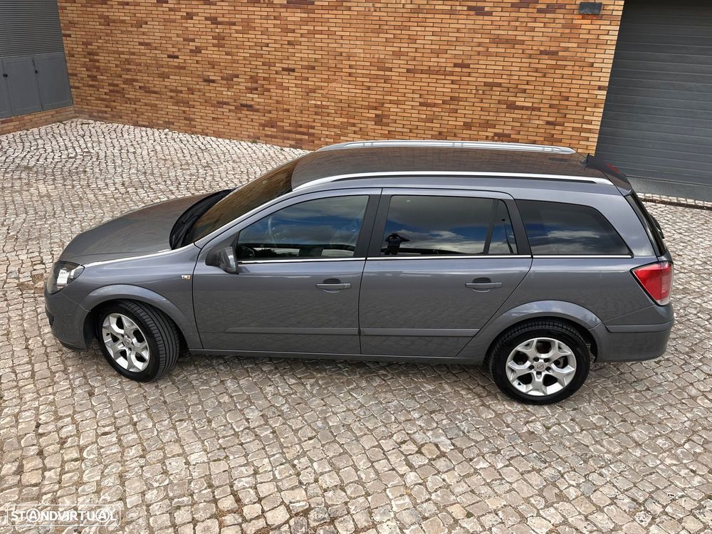 Opel Astra 1.7 CDTI Elegance - 11