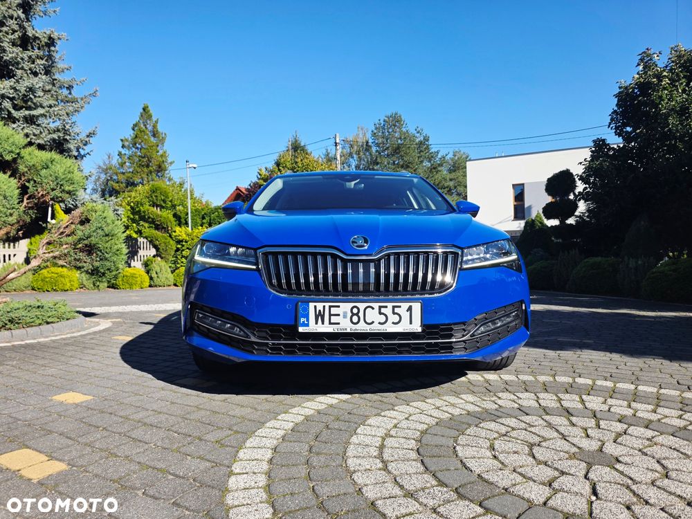 Skoda Superb 2.0 TDI SCR 4x4 Style DSG - 4