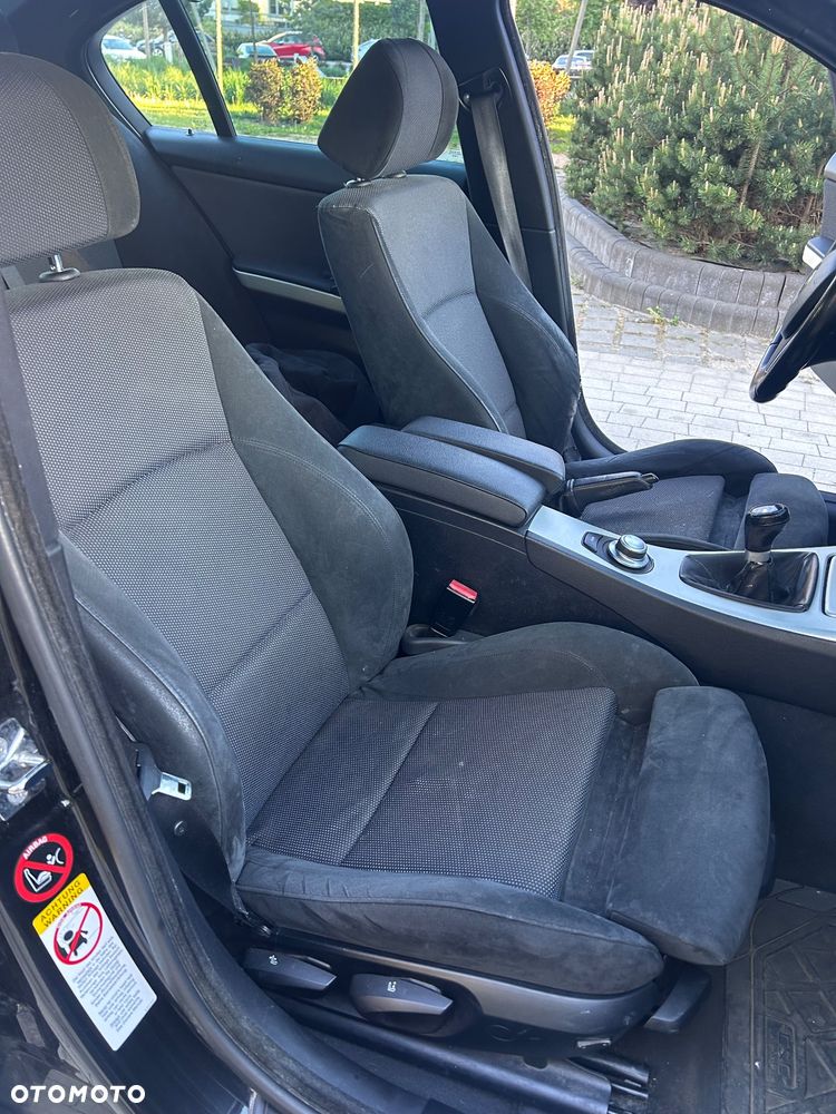 BMW Seria 3 325i - 14