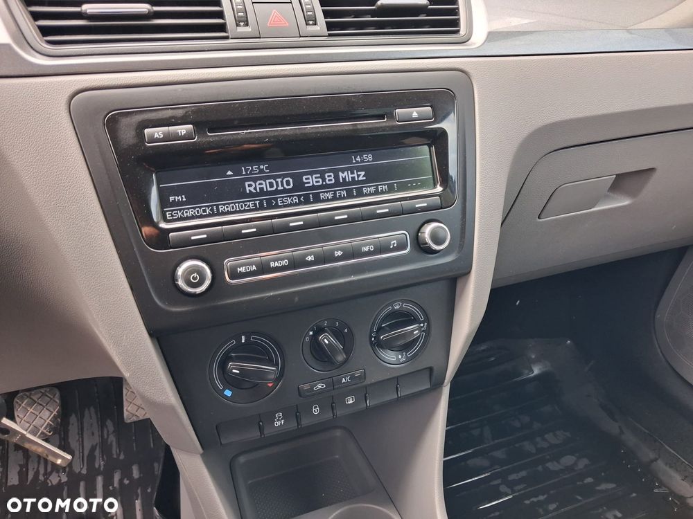 Skoda RAPID 1.2 TSI Elegance Max - 28