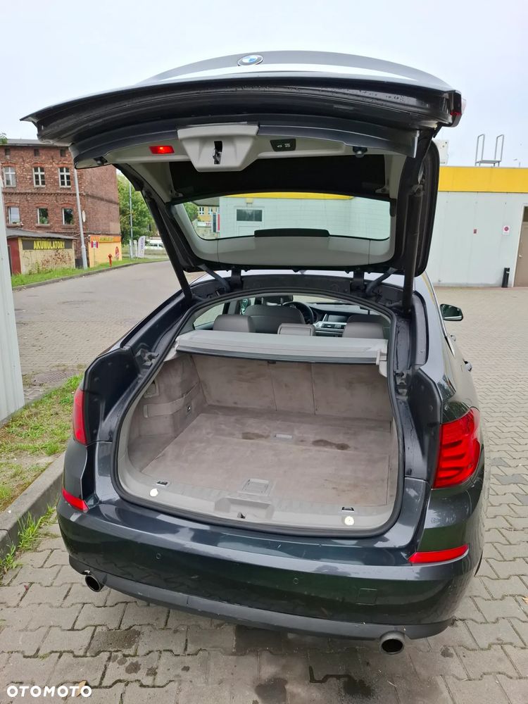 BMW 5GT 535i - 19
