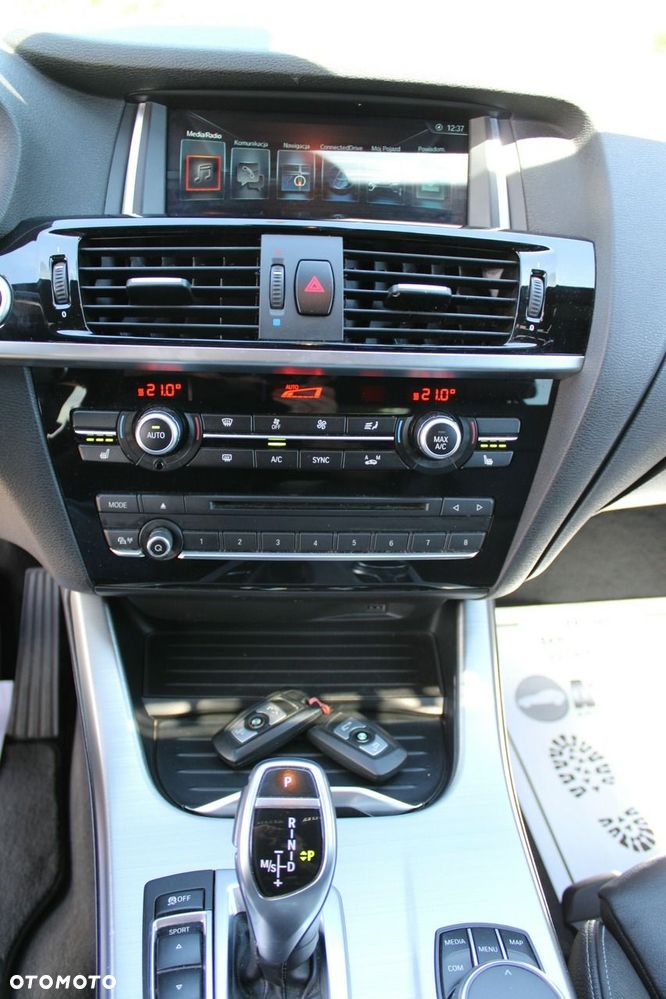 BMW X4 - 28