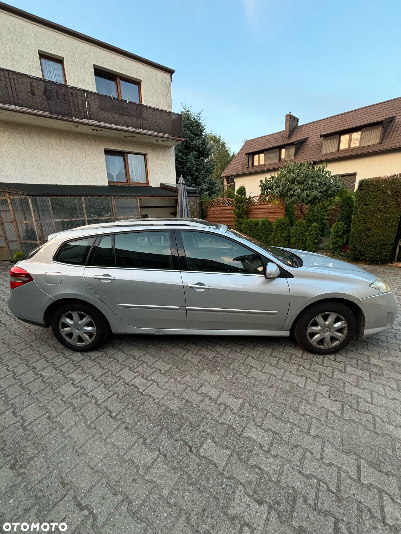 Renault Laguna - 4