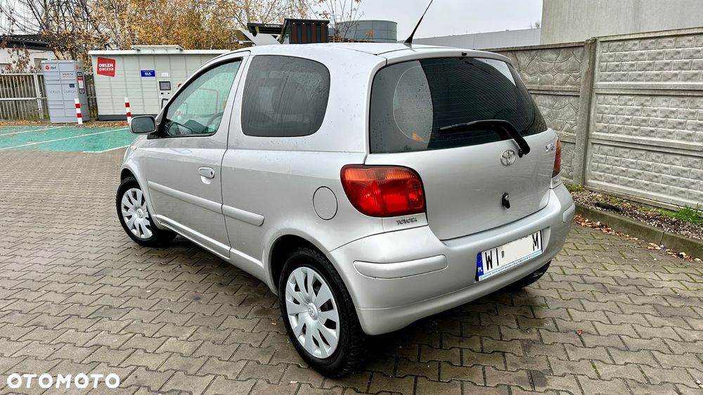 Toyota Yaris 1.0 Luna - 5
