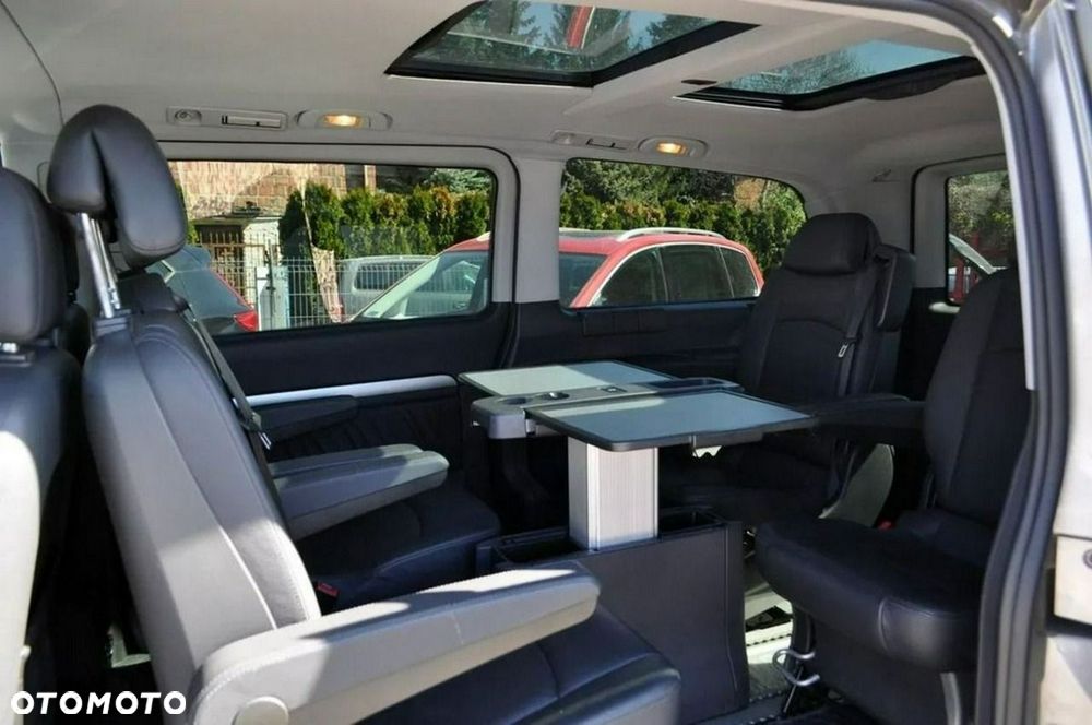 Mercedes-Benz Viano 2.8 CDI Ambiente (długi) - 22