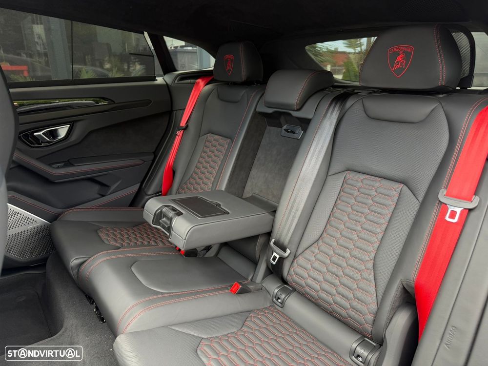 Lamborghini Urus 4.0 V8 - 31