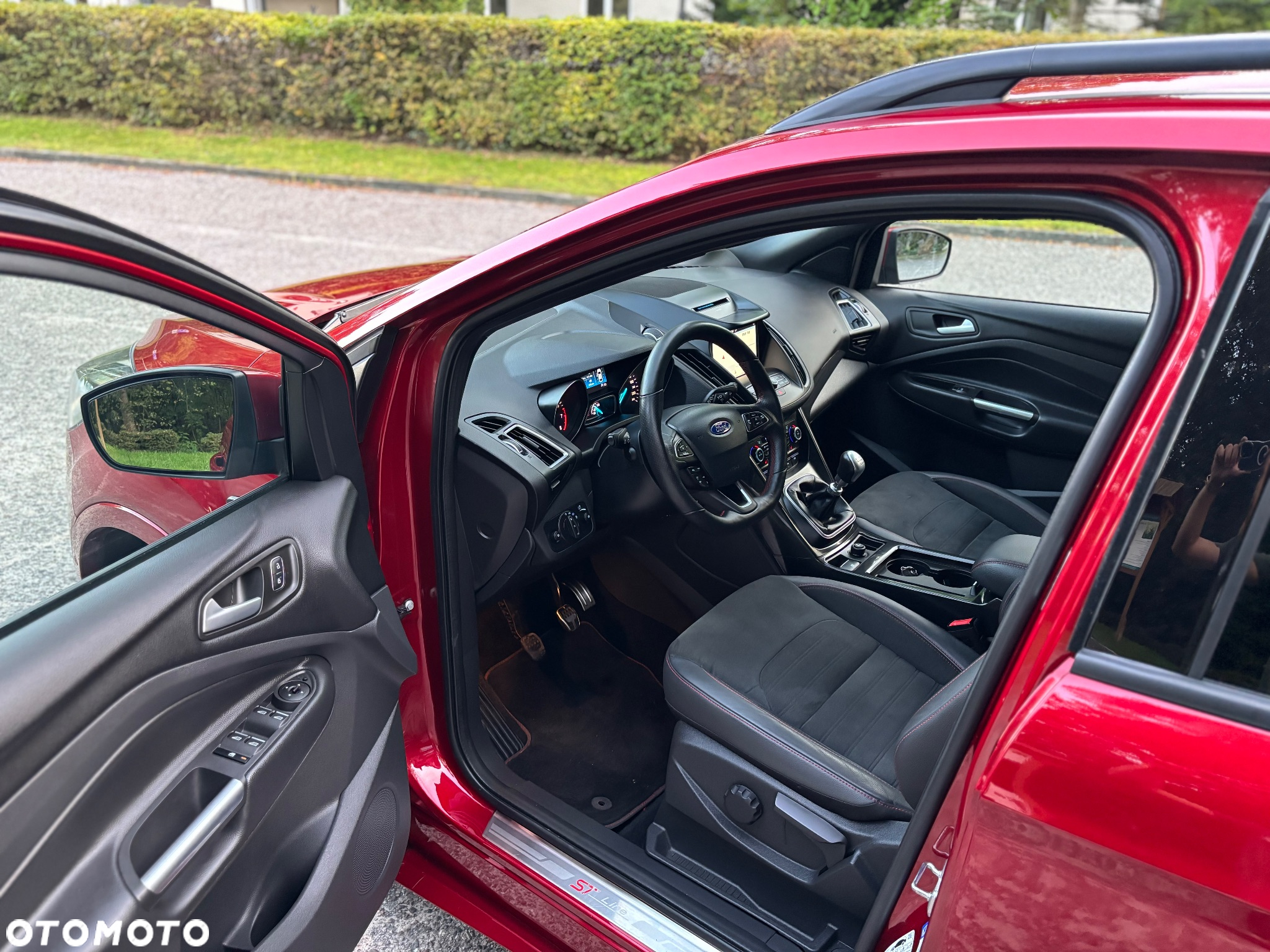 Ford Kuga - 6