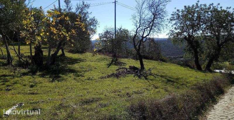 Terreno com excelente vista - São Brás de Alportel