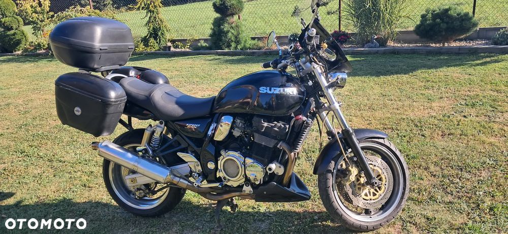 Suzuki GSX - 1