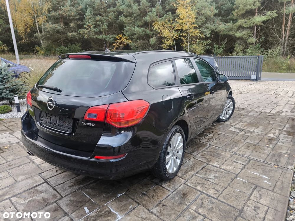 Opel Astra 1.4 Turbo 150 Jahre - 6