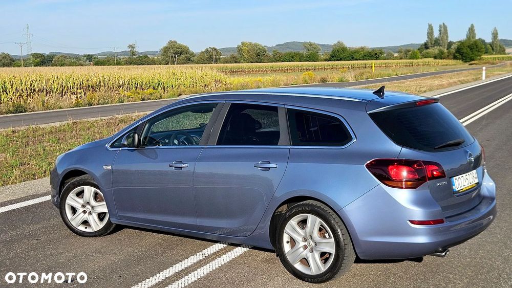 Opel Astra 1.4 Turbo Sport - 4