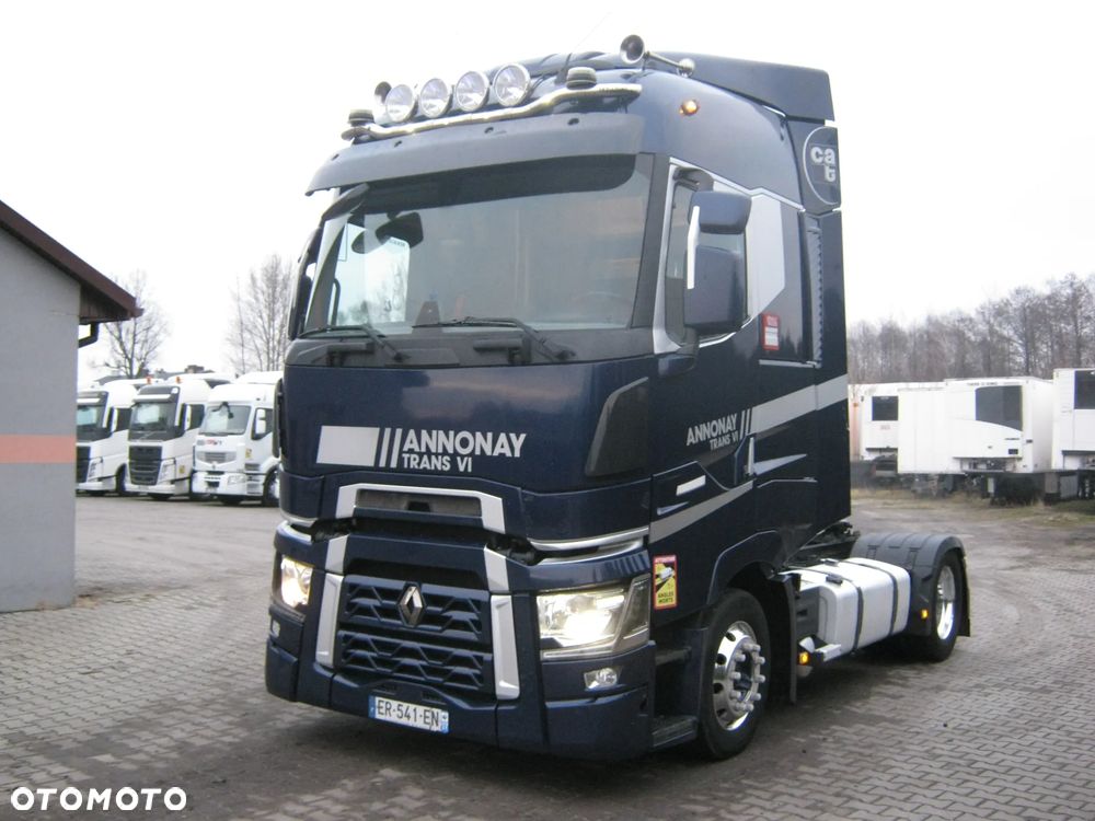 Renault T-520 sprowadzone - 1