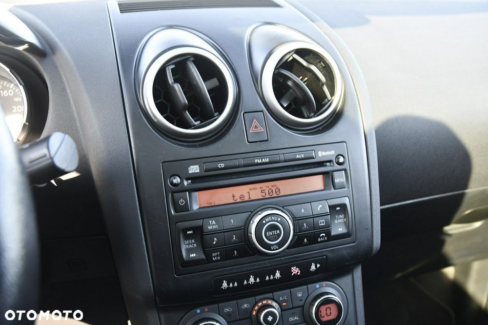 Nissan Qashqai+2 - 21