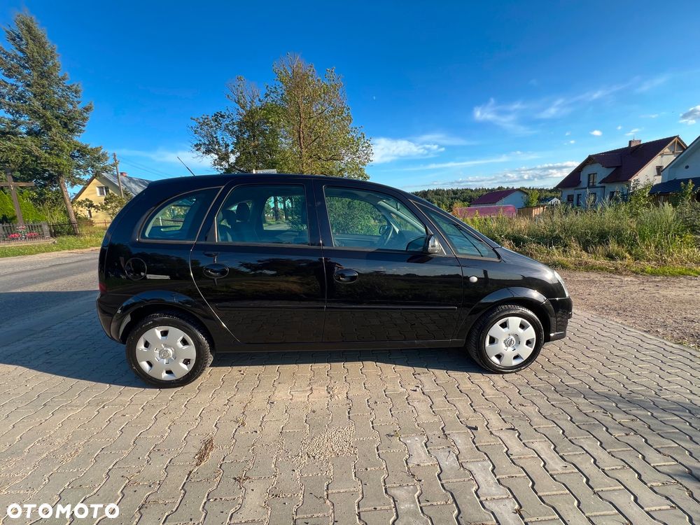 Opel Meriva 1.6 Cosmo - 16