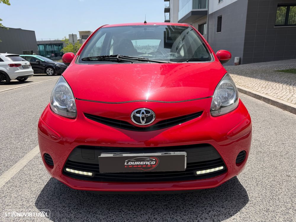 Toyota Aygo 1.0 Red Edition - 8