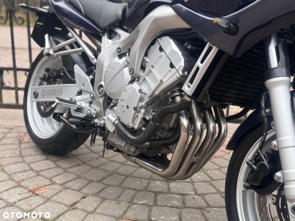 Yamaha FZ6 - 12