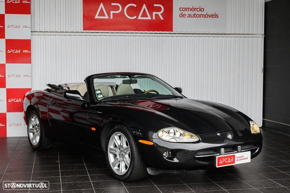 Jaguar XK XK8 4.0 Convertible Sport - 11