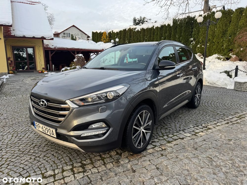 Hyundai Tucson - 2
