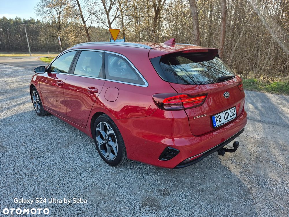 Kia Ceed 1.6 CRDi Platinum Edition - 4