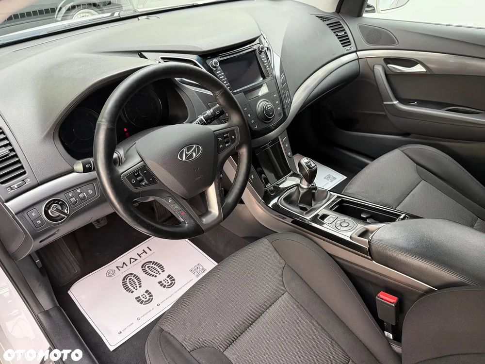 Hyundai i40 Kombi 1.7 CRDi Premium - 20