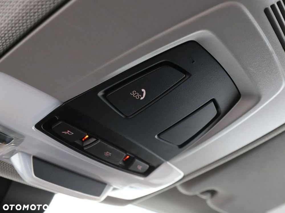 BMW X1 xDrive18d Advantage - 34
