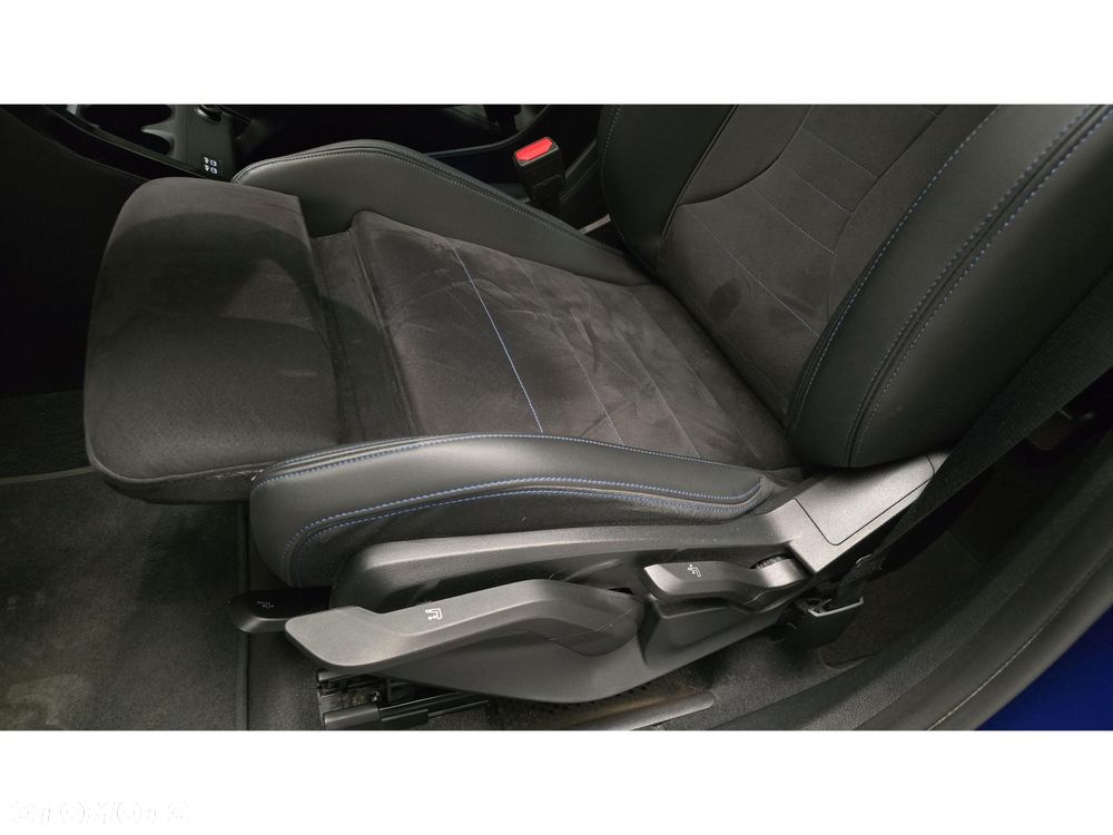 BMW Seria 2 218i M Sport - 19
