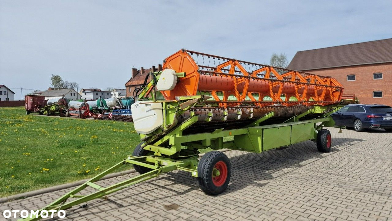 Claas kombajn CLAAS Lexion 550 / 560 + Heder V750 - 4
