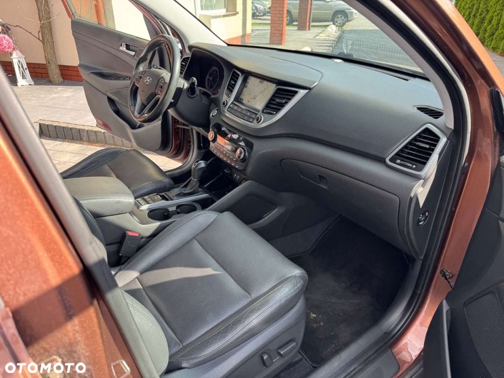 Hyundai Tucson - 11