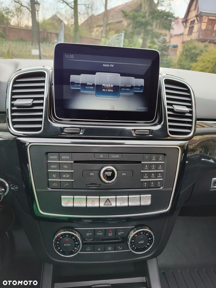 Mercedes-Benz GLE 250 d 4-Matic - 22