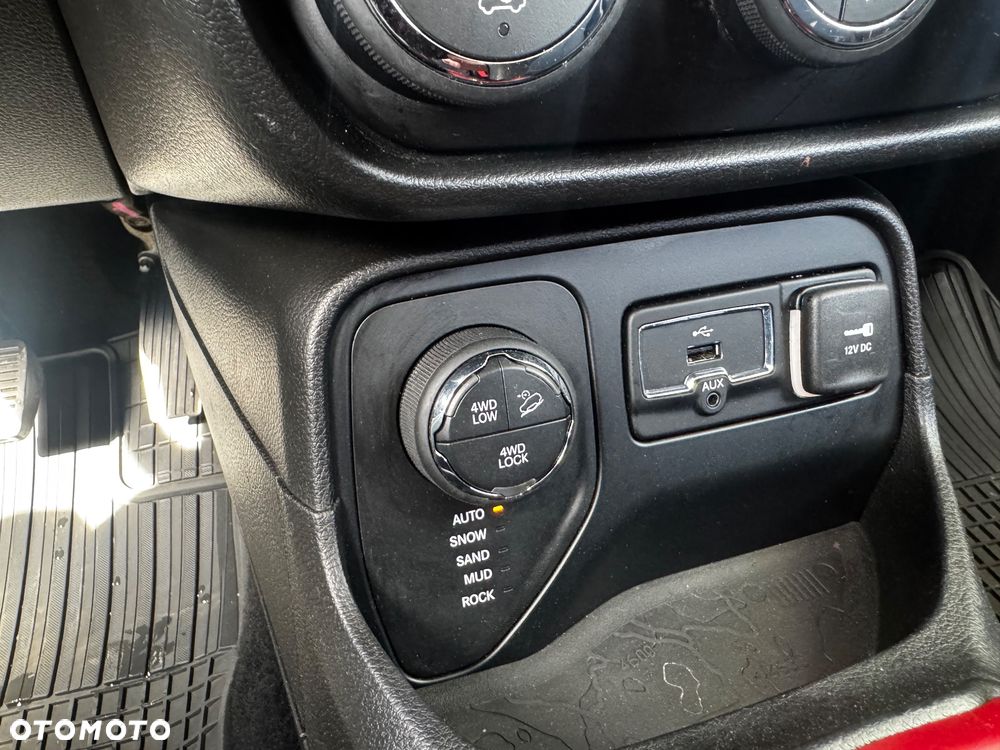 Jeep Renegade 2.0 MultiJet Active Drive Low Automatik Trailhawk - 25