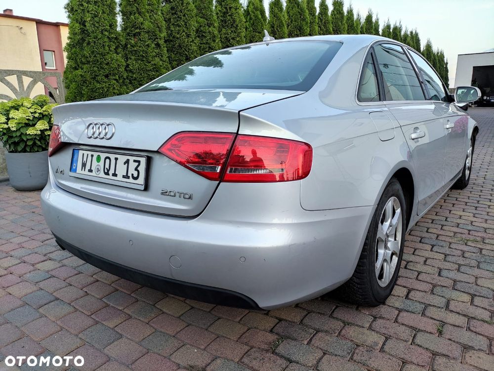 Audi A4 Limousine 2.0 TDI 112g DPF Ambiente - 16