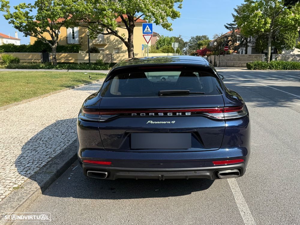 Porsche Panamera Sport Turismo 4 E-Hybrid - 17